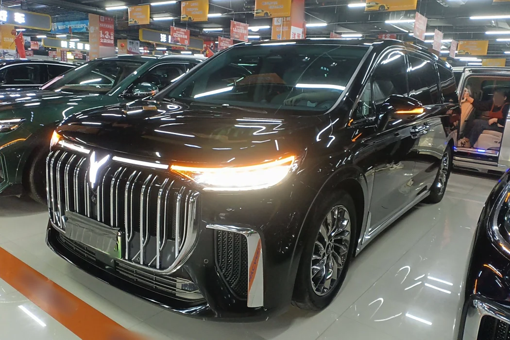 Lantu Car Lantu Dreamer 2024 PHEV Ultra-long battery Life Ultimate Edition