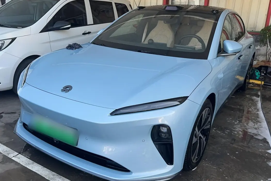 Azera ET5 2022 75kWh