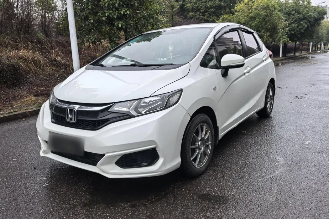 Honda Fit 2018 1.5L CVT Comfort Edition