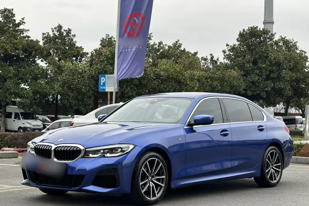 BMW 3 Series 2020 Modified 325Li M Sport Package