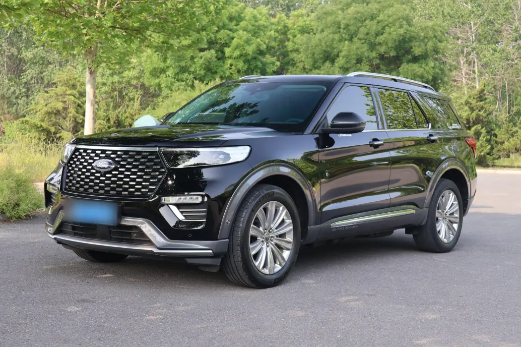 Ford Explorer 2020 EcoBoost 285 four-wheel drive titanium version 7-seater
