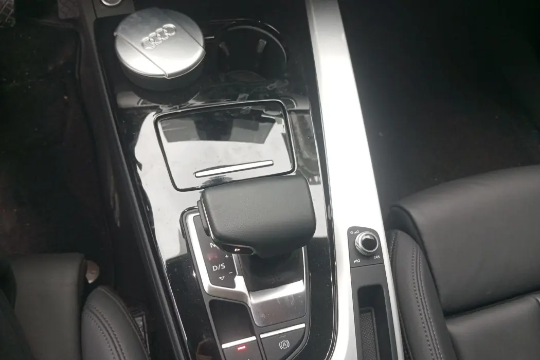 Фото машины 24