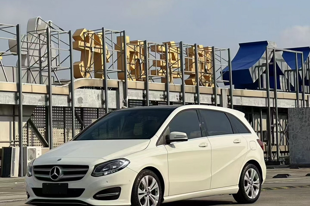 Mercedes-Benz B-Class 2019 B 200 Dynamic