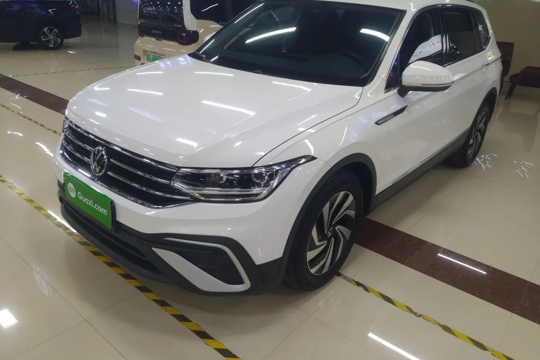 Volkswagen Tiguan L 2022 330TSI automatic two-wheel drive Smart Edition