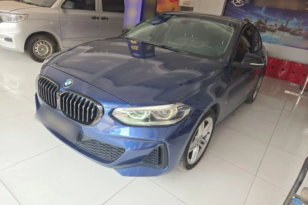 BMW 1 Series 2021 120i M Sport Obsidian Night Edition