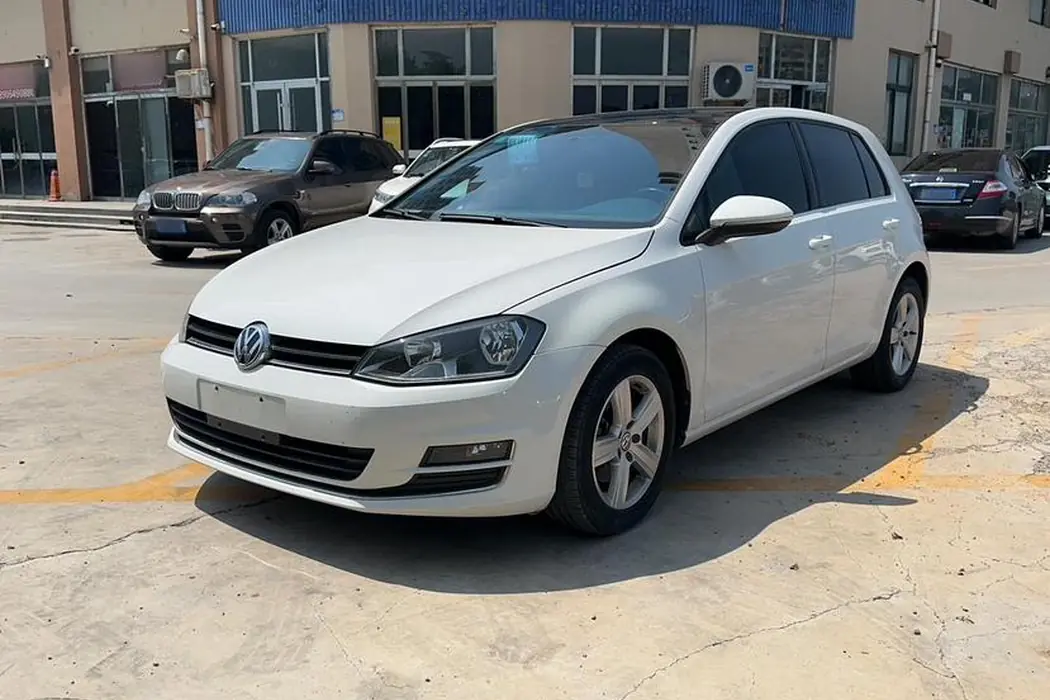 Volkswagen Golf 2016 230TSI automatic Comfort Type