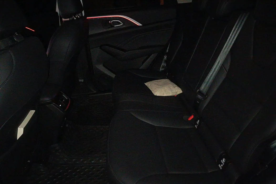 Haval Xiaolong MAX 2023 1.5L Hi4 105 four-wheel drive Pilot Version