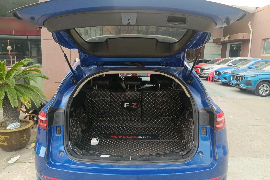 Фото машины 10