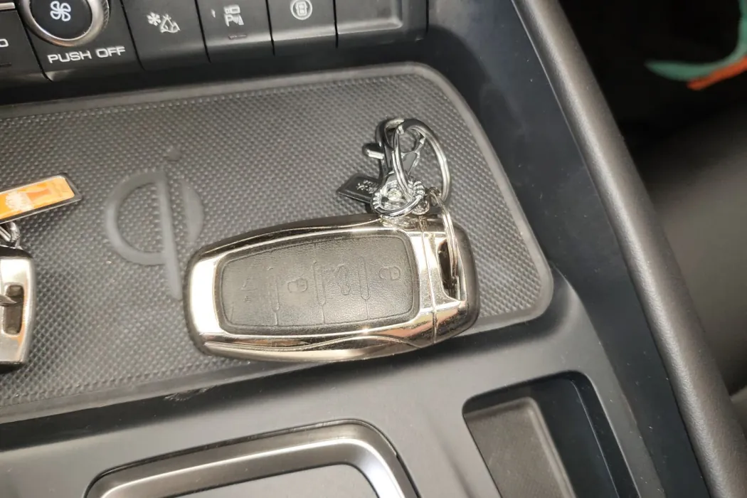 Фото машины 23