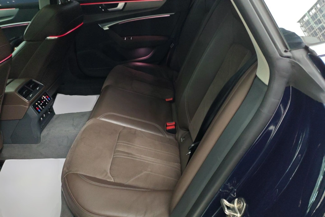 Audi A7L 2022 model 45 TFSI S-line dream future edition