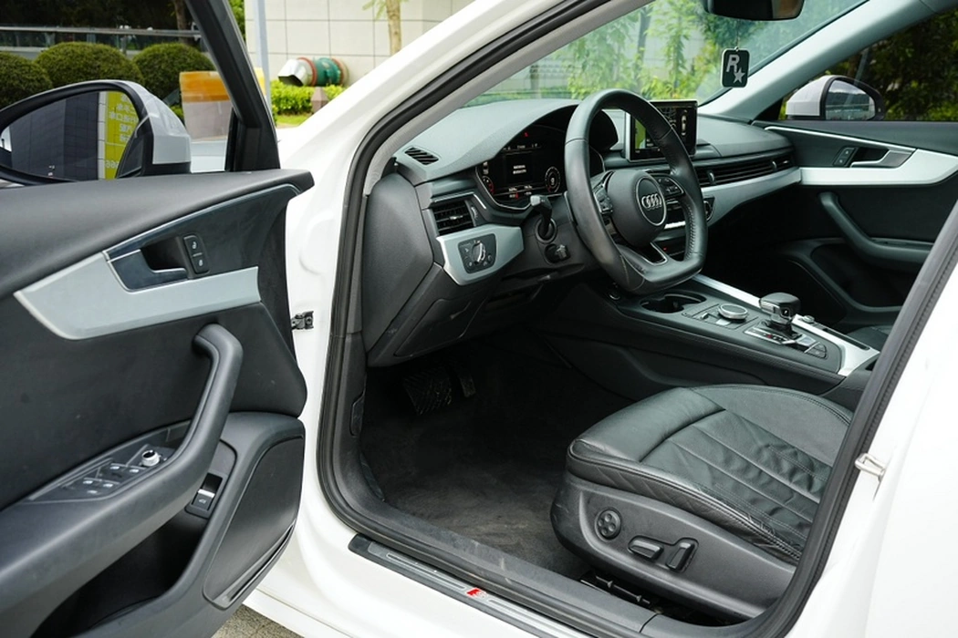 Фото машины 30