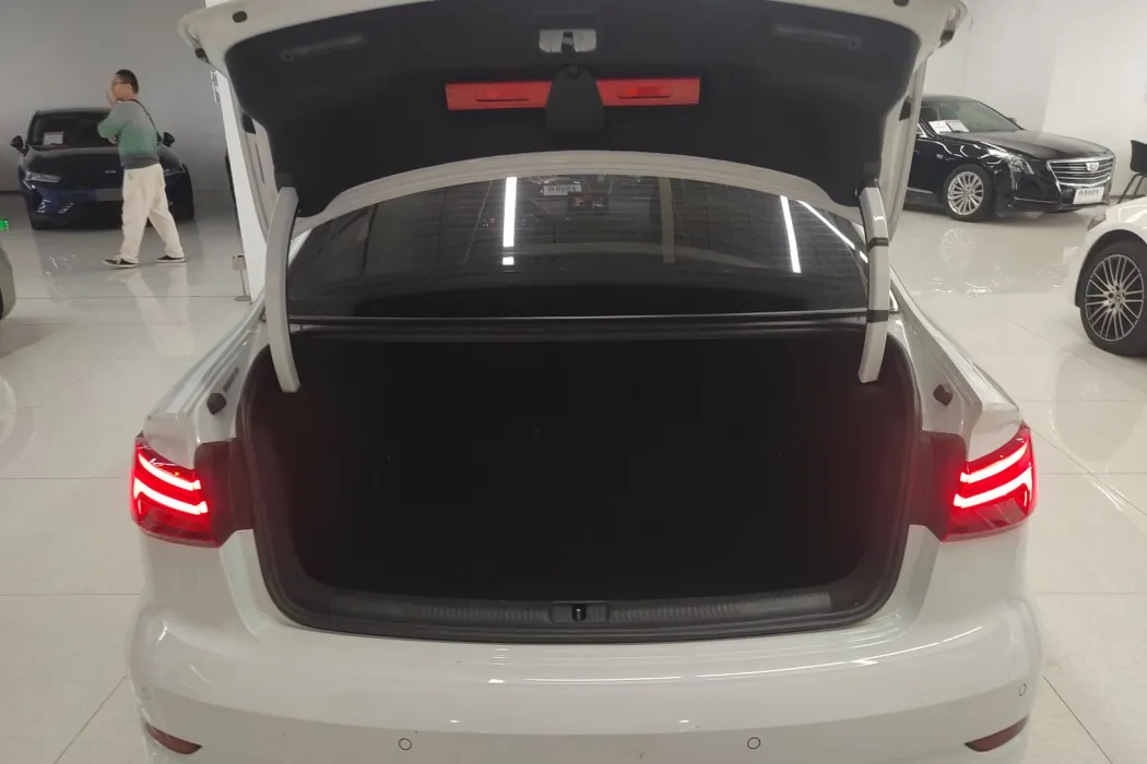 Фото машины 18