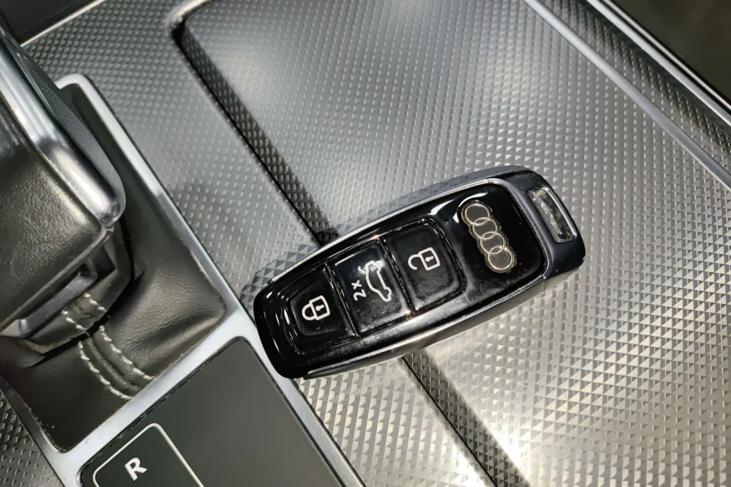 Audi A6L 2021 model 45 TFSI quattro premium dynamic type