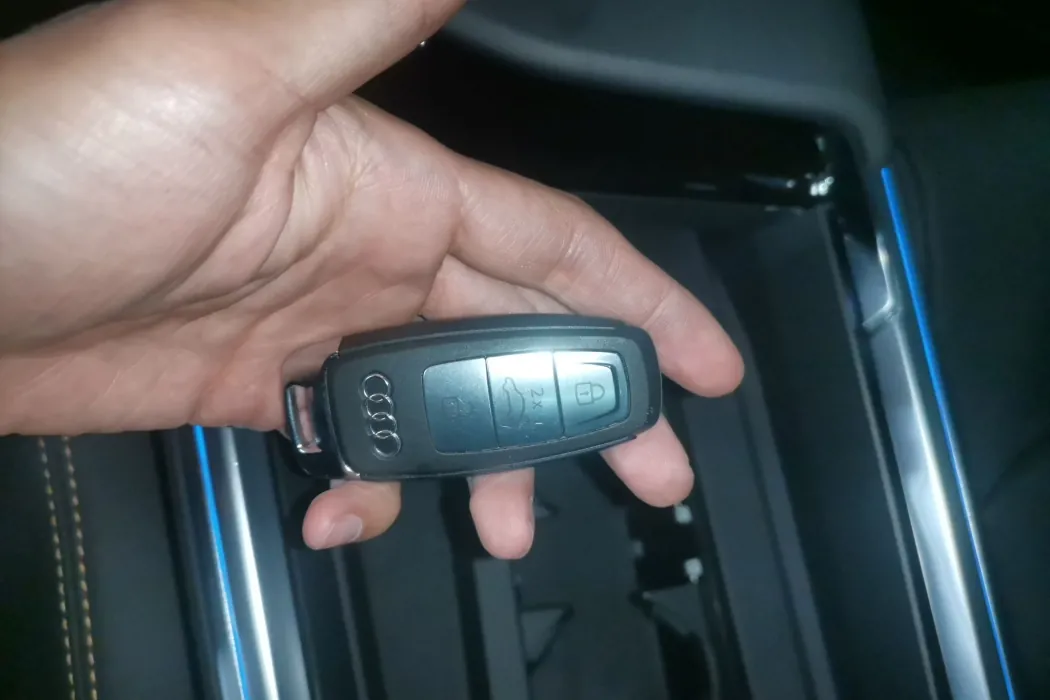 Audi e-tron 2021 model 50 quattro luxury