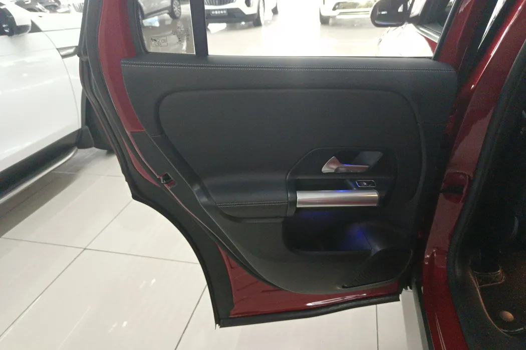 Фото машины 23