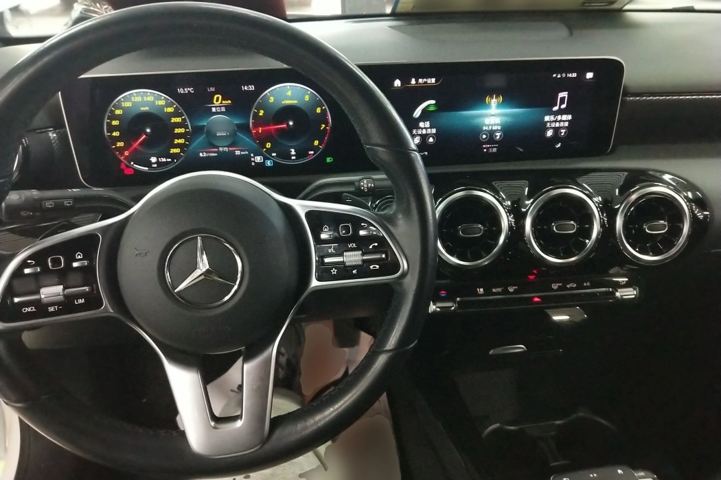 Mercedes-Benz A-class (imported) 2020 A 180