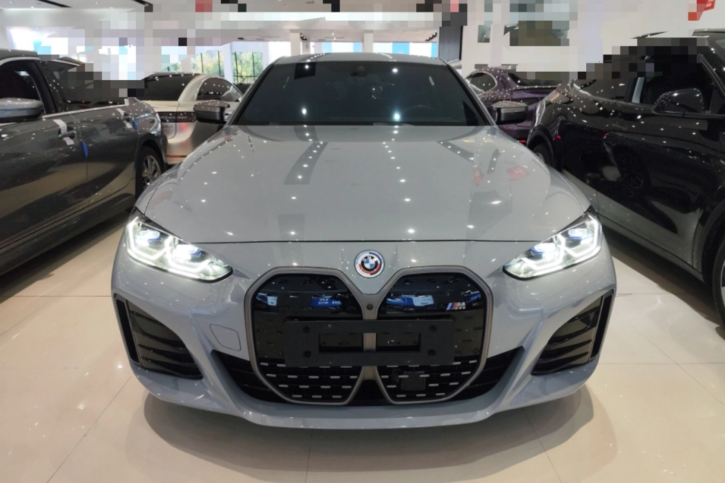 BMW i4 2022 model M50