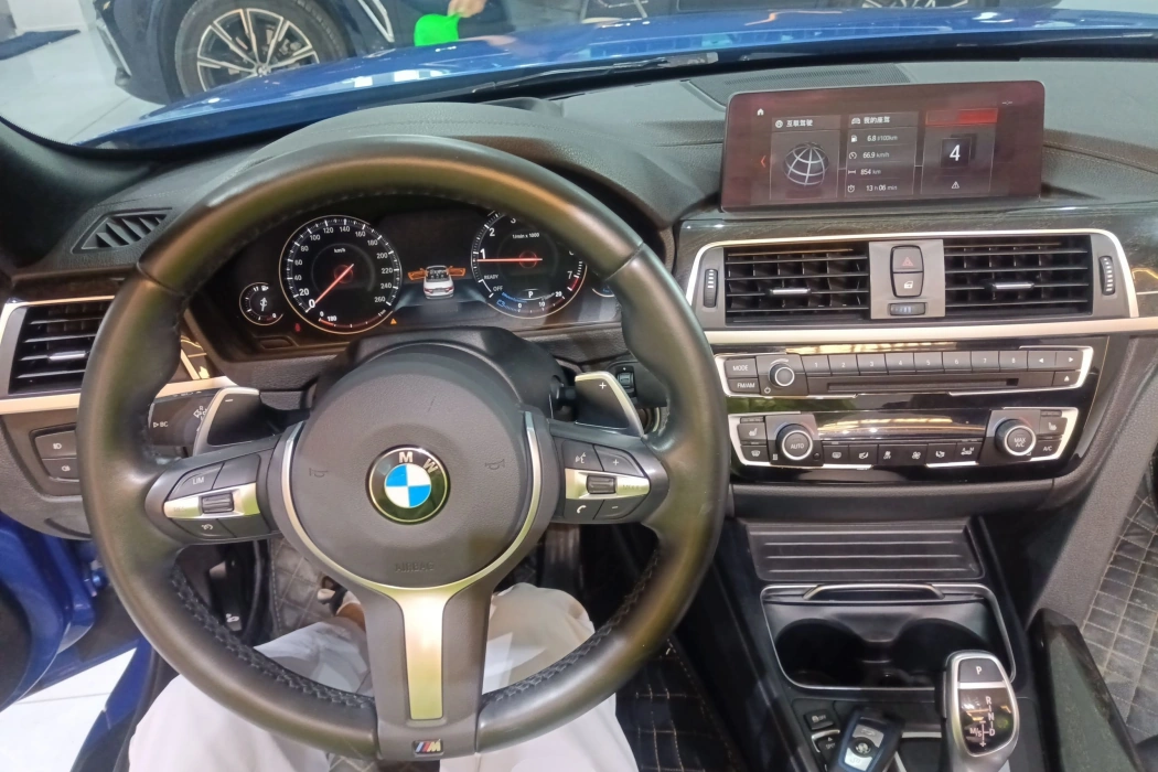 Фото машины