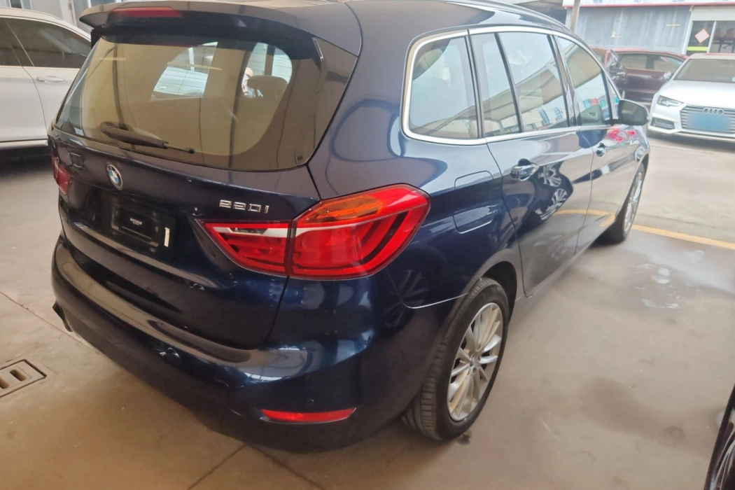 Фото машины