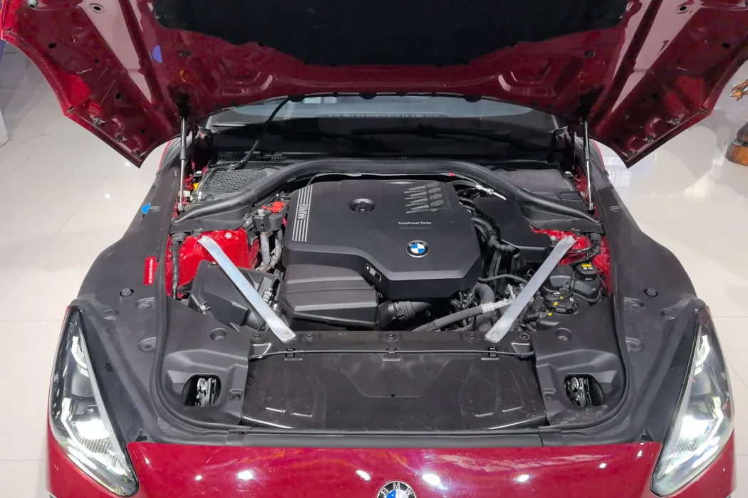 BMW Z4 2019 sDrive 25i M sports Suit