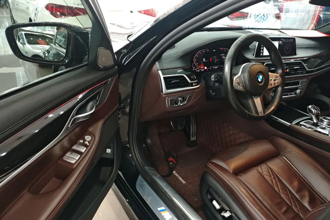 Фото машины 9