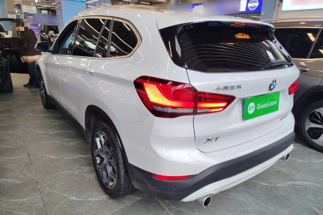 BMW X1 2022 sDrive25Li leading model