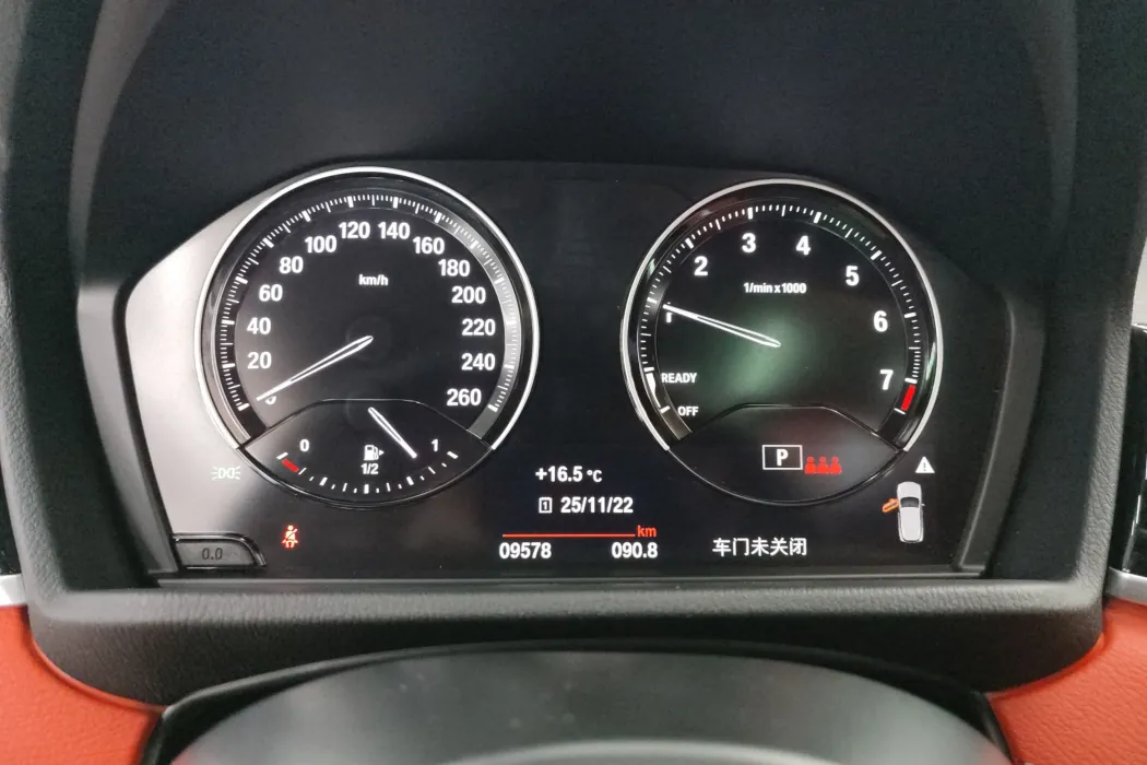 Фото машины 24