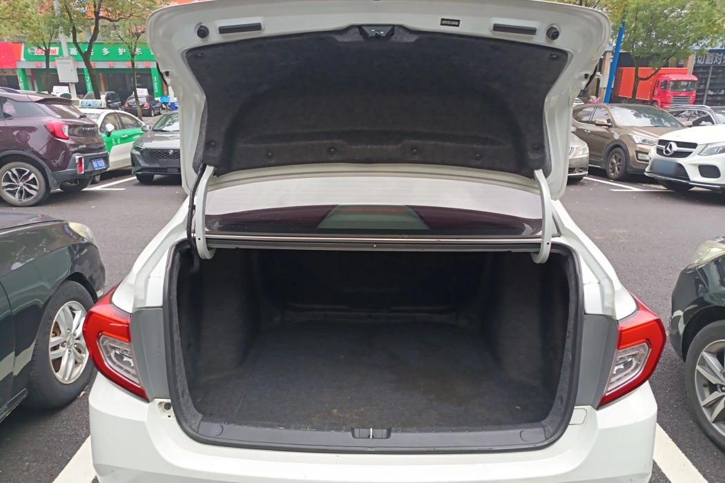 Фото машины 23