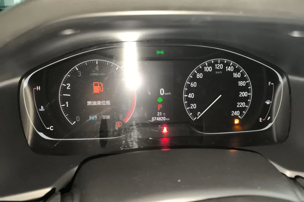 Honda Accord 2022 260TURBO Deluxe Edition