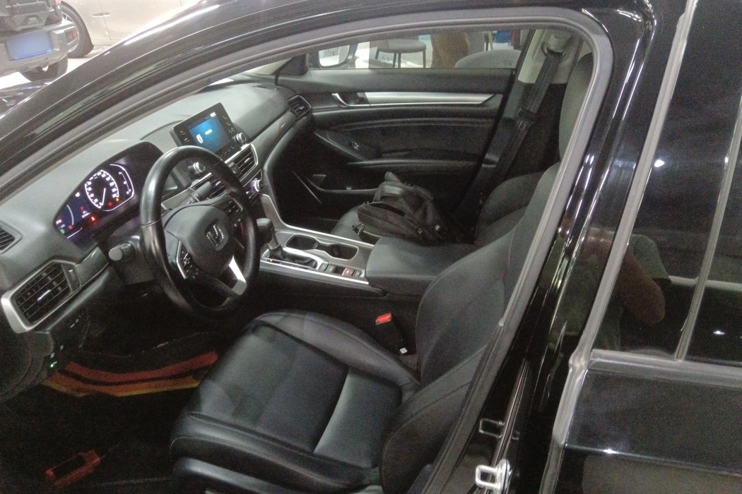 Фото машины 24