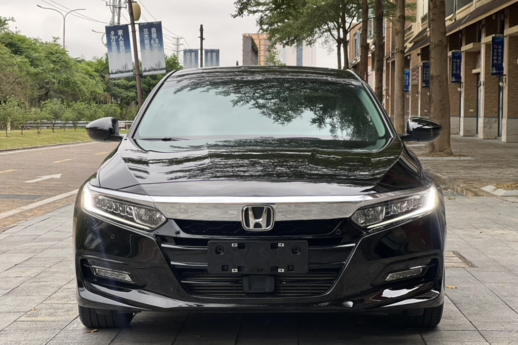 Фото машины 30