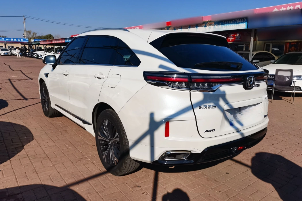 Фото машины 30