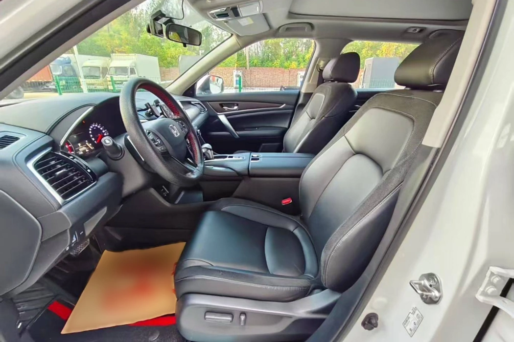 Honda Crown Road 2017 240TURBO Two-wheel drive Deluxe Edition