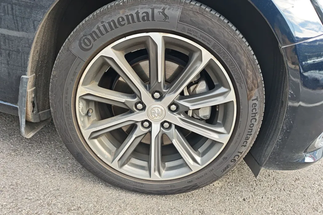 Buick Lacrosse 2020 Model 652T Elite Type