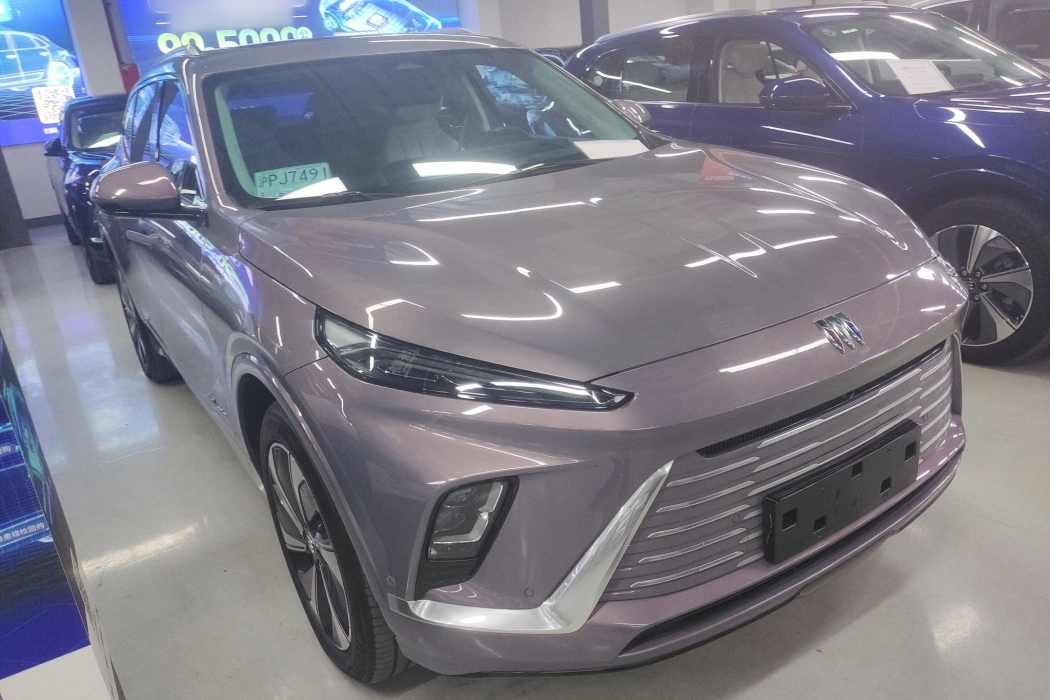 Buick E5 2023 Avia four-wheel drive version