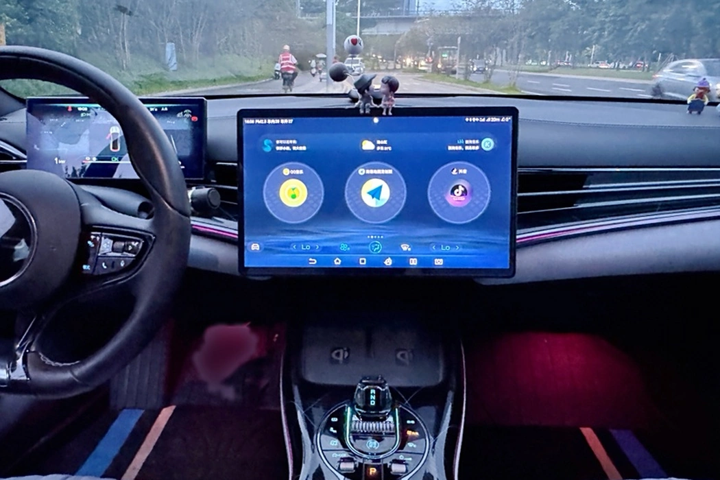 Фото машины 23