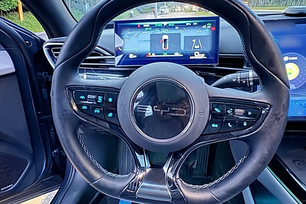 Фото машины 24