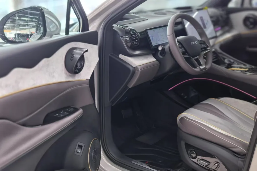 Фото машины 26