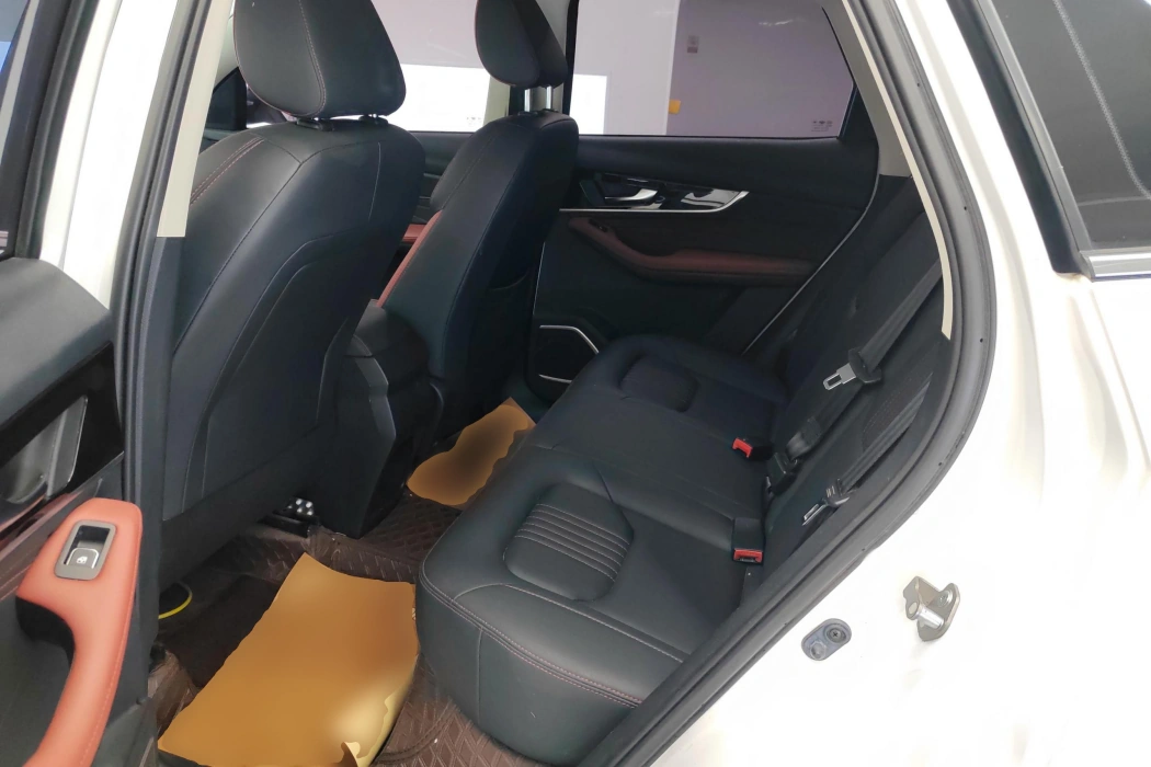 Pentium T33 2021 1.2T DCT Luxury