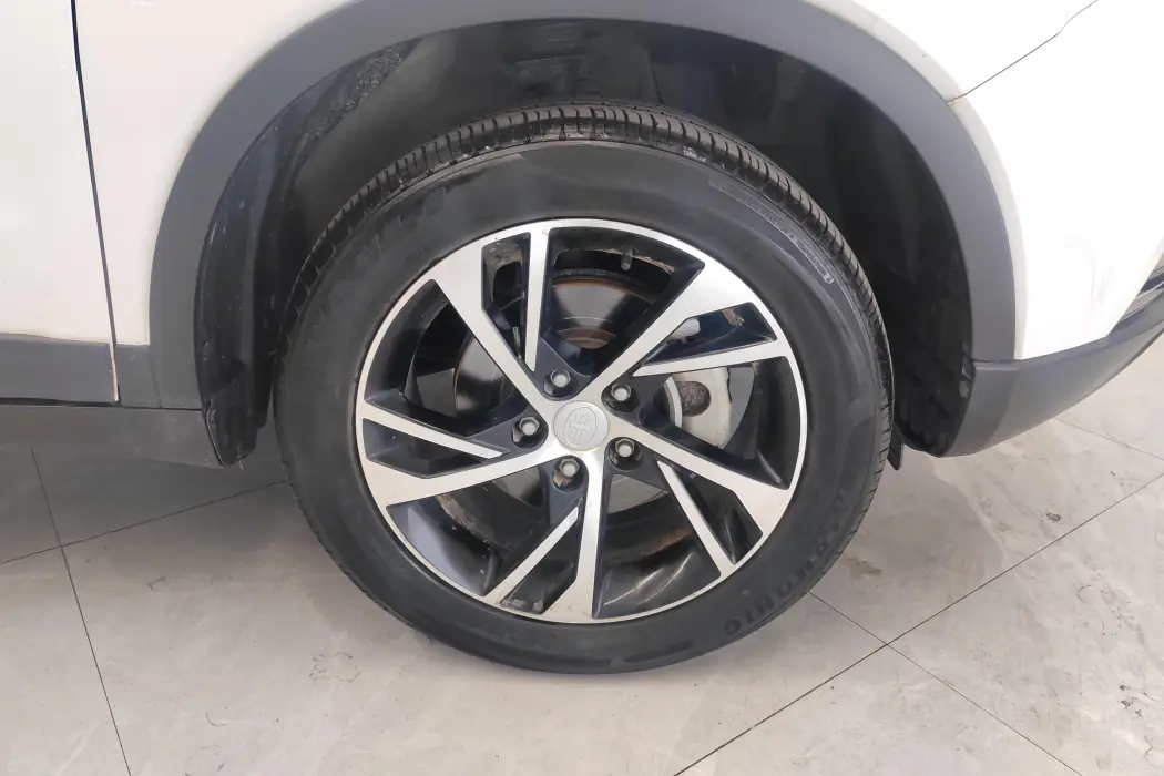 Pentium X40 2019 1.6L manual luxury Country V