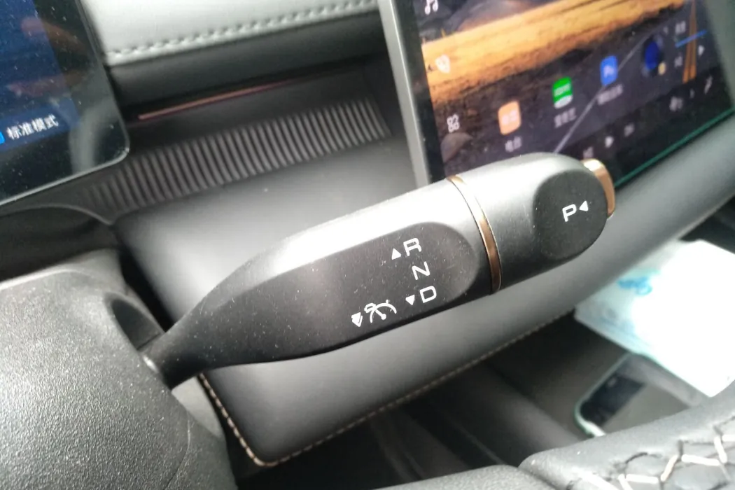 Фото машины 30