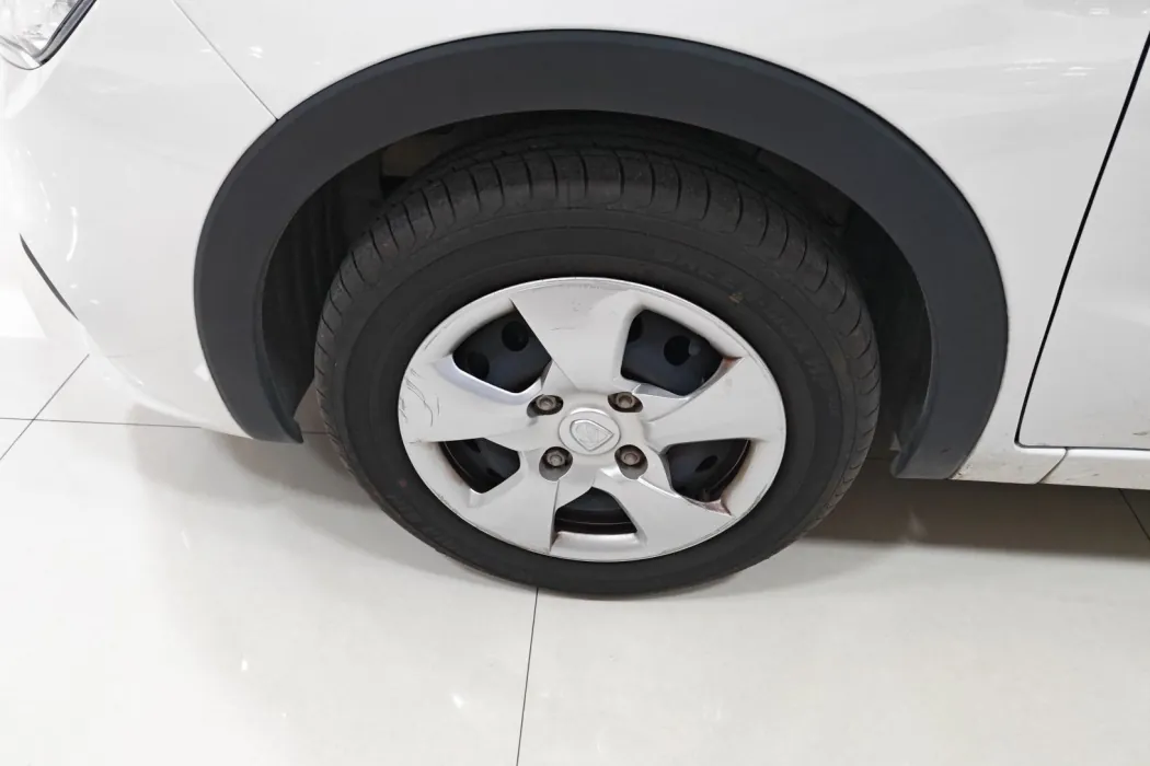 Baojun 310 2016 1.2L manual comfort type