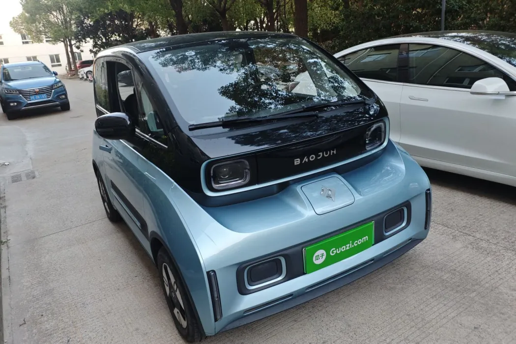 Baojun E300 2020 Plus Interstellar Smart Fun Edition