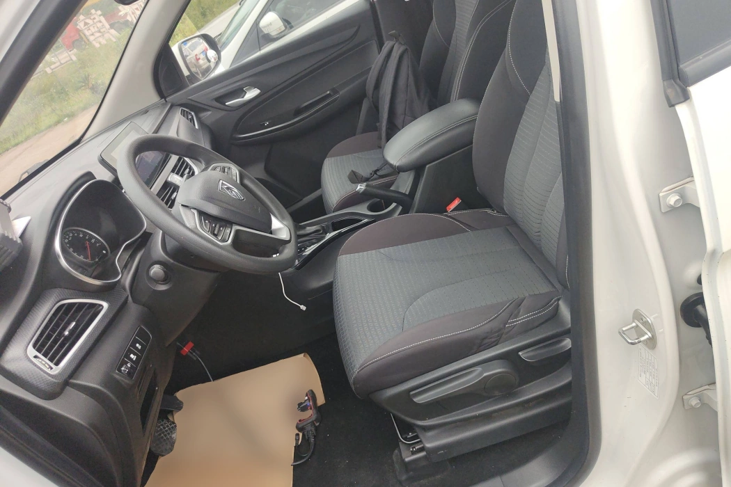 Baojun 730 2019 1.5T CVT fashion 7-seater national V