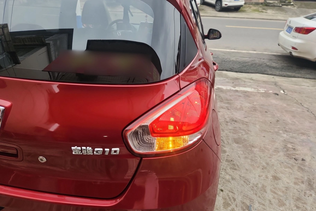 Baojun 310 2020 1.2L manual comfort type