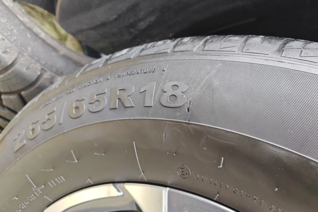 Beijing BJ60 2023 2.0T Qianli Edition five-seater