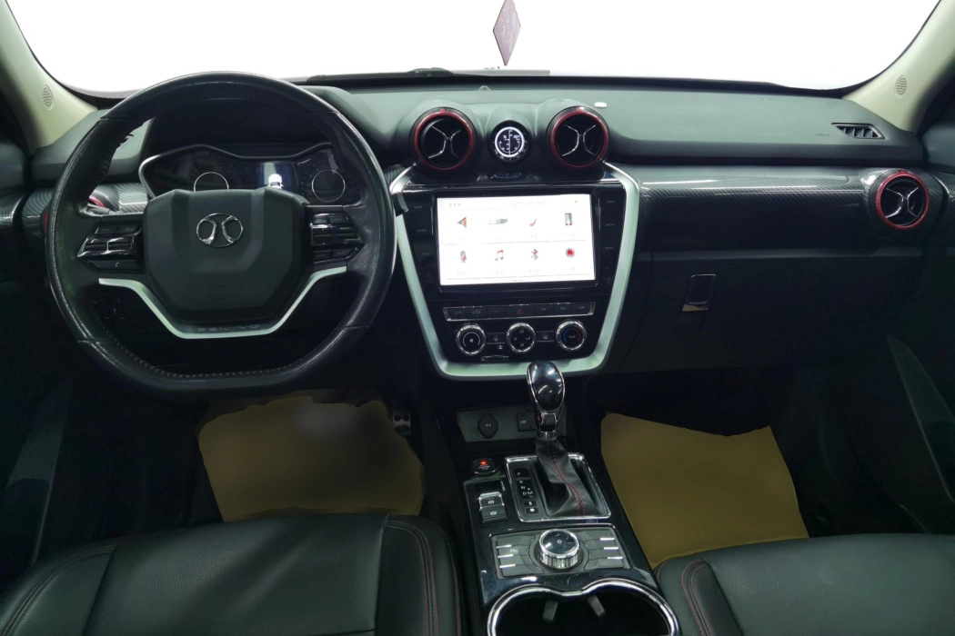 Beijing BJ20 2018 1.5T CVT luxury