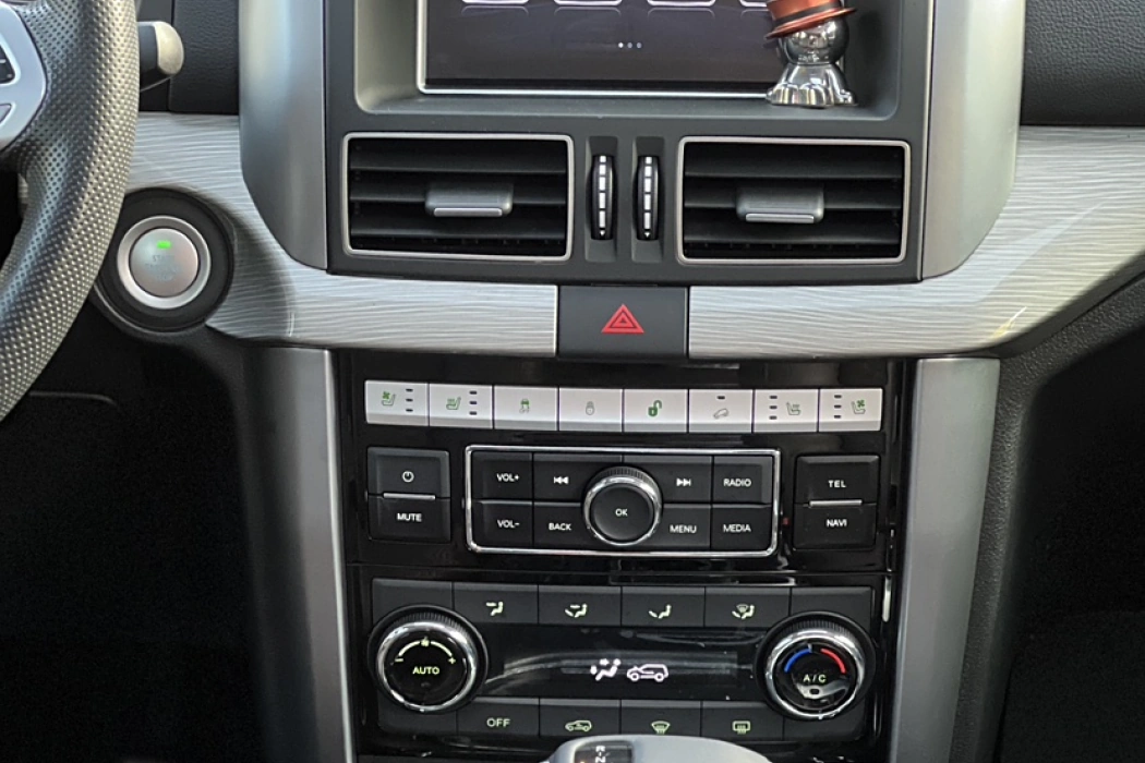 Beijing BJ80 2020 model 3.0T Automatic Extreme Edition