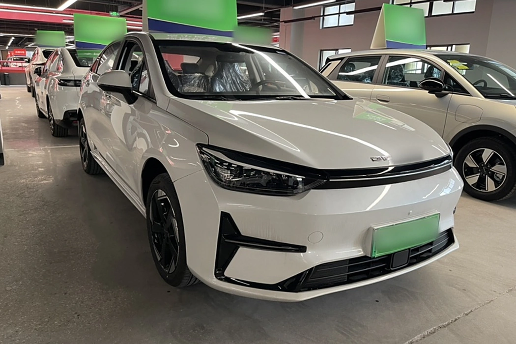 Beijing Automobile Beijing EU5 PLUS 2023 R600 Premium Edition