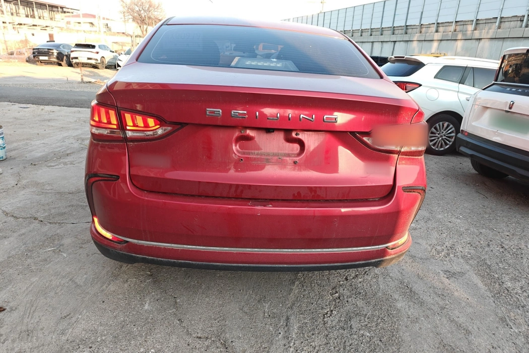 Beijing Automobile Beijing EU5 2020 R600 Smart Tide Edition